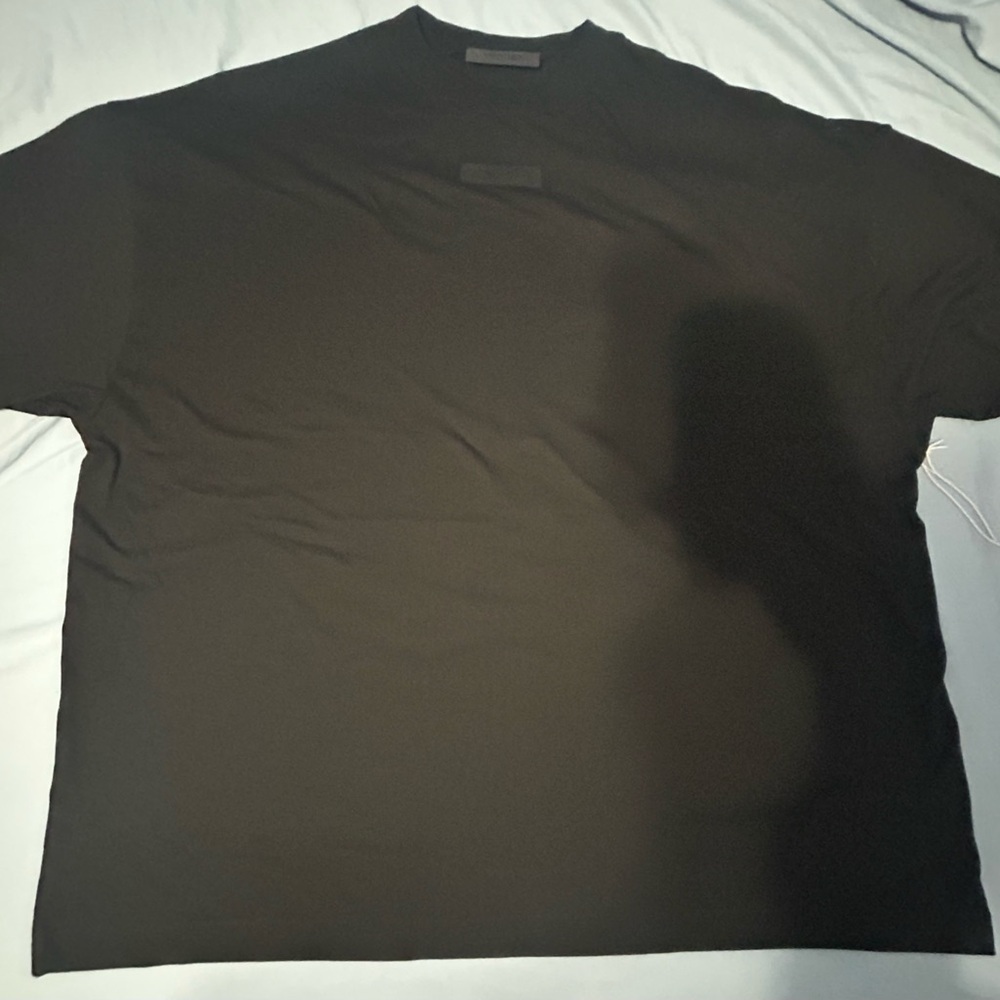 Essentials fear of god t shirt